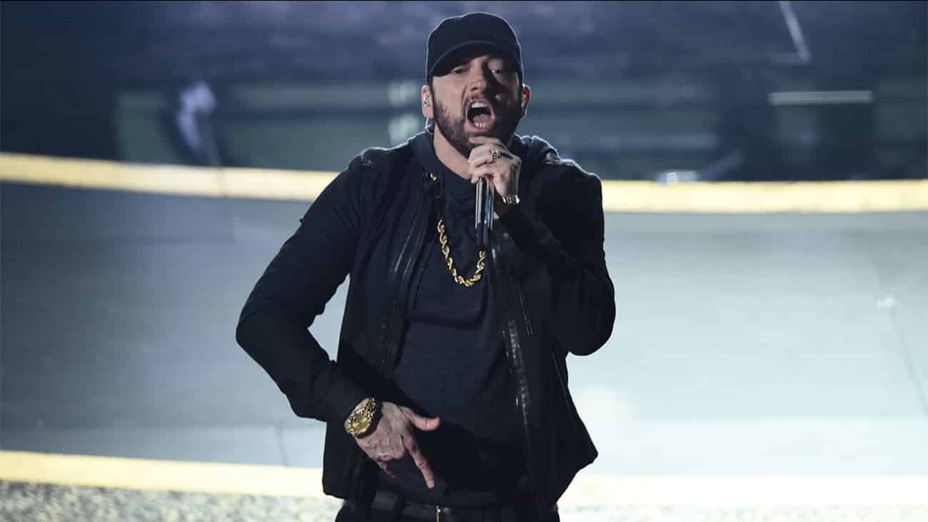 Oscar Eilish Eminem esibizione